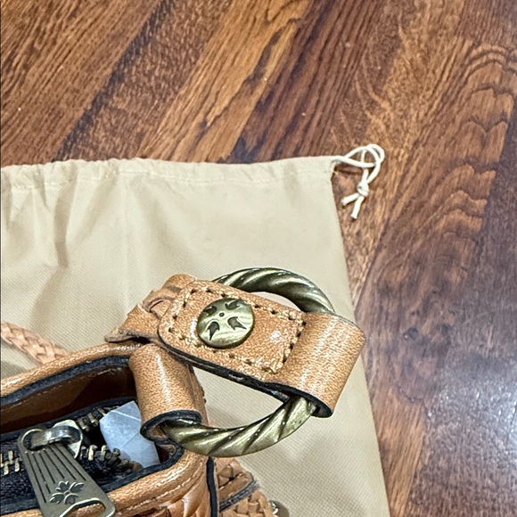 Patricia Nash Tan Woven Leather Crossbody Bag - Picture 3 of 4